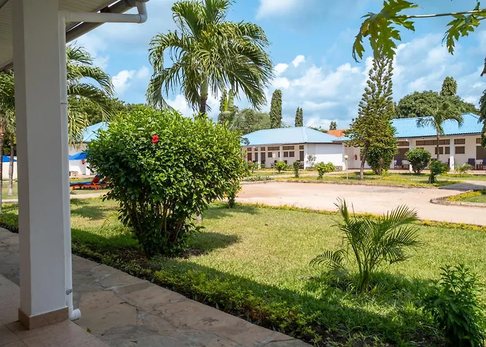 Germano Cottages Garden And Pool
